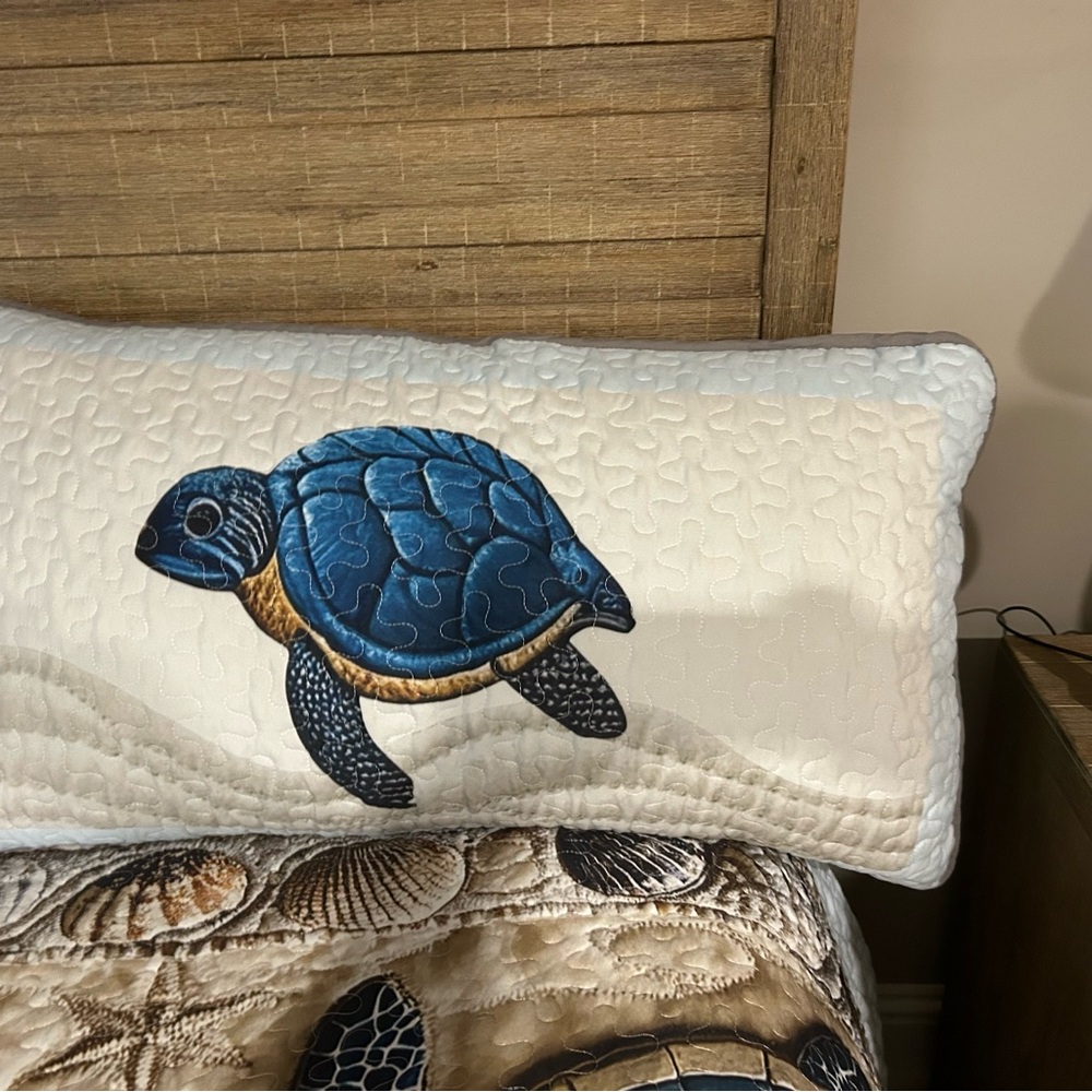 Sea Turtle Quilted Bedspread in Blue and Tan - Picture 8 of 14